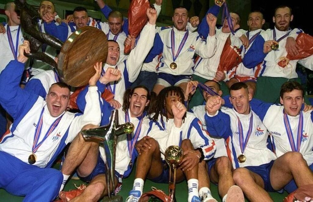 L'équipe de France "Les Barjots" après leur victoire à la coupe du monde en 1995