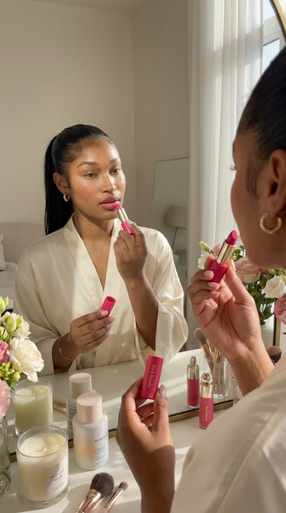 Comment les marques de beauté engagent leur communauté grâce aux contenus UGC